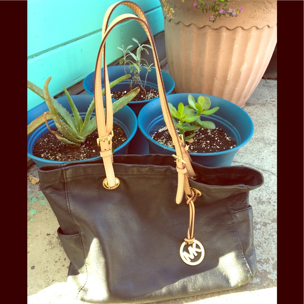 Michael Kors purse